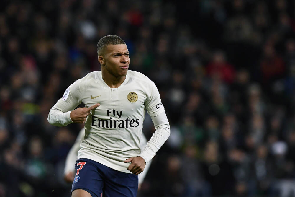 历史故事：巴黎的“出租车舰队”：一夜逆天改命，拯救法兰西！